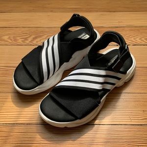 adidas Originals Women's Magmur Sandals Slide